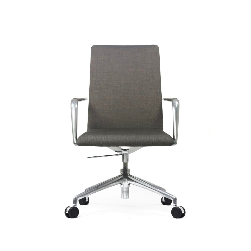 Brunner: Finasoft Medium Back Meeting Chair in Grey Leather - Refurbished