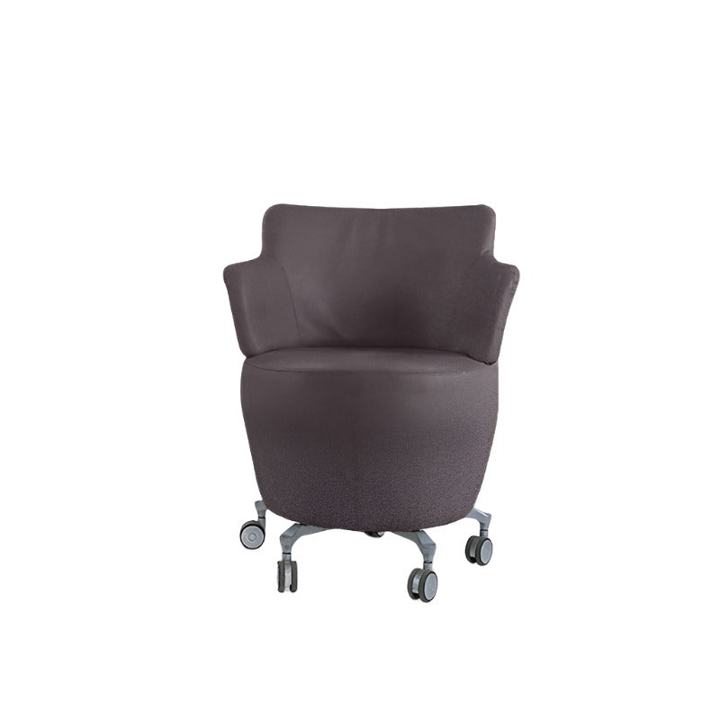 Orangebox: TARN -01 Lederstuhl - renoviert