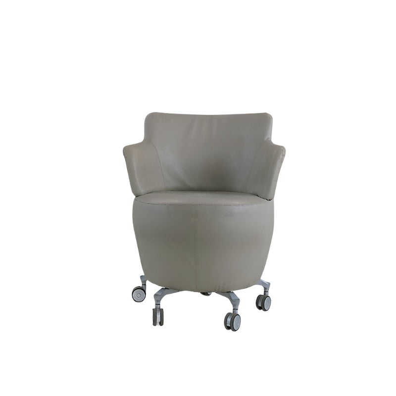 Orangebox: TARN -01 Lederstuhl - renoviert