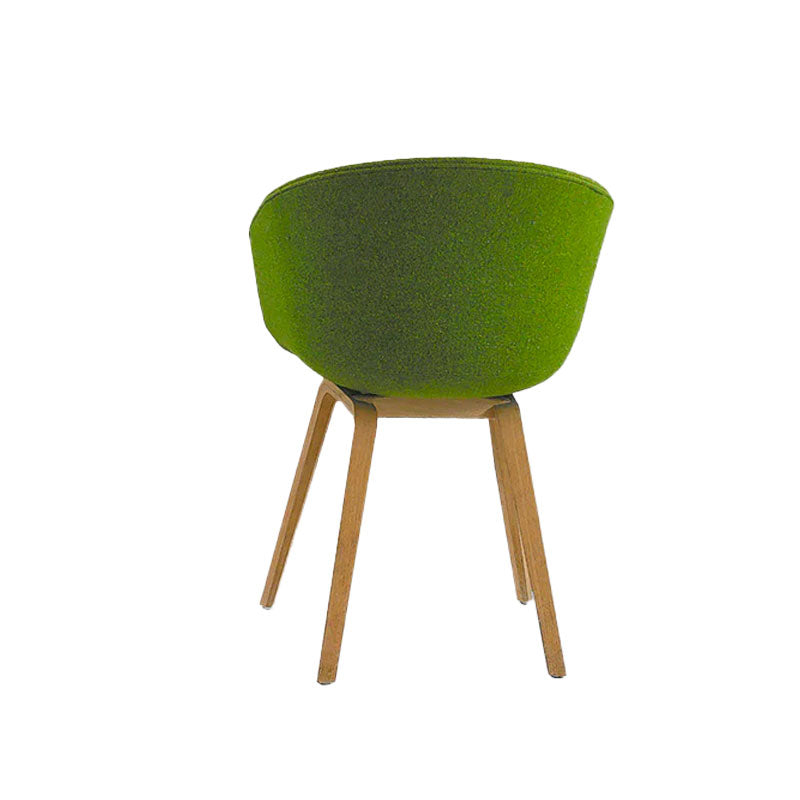 <tc>Hay</tc>: About a Chair AAC 23 - Generalüberholt