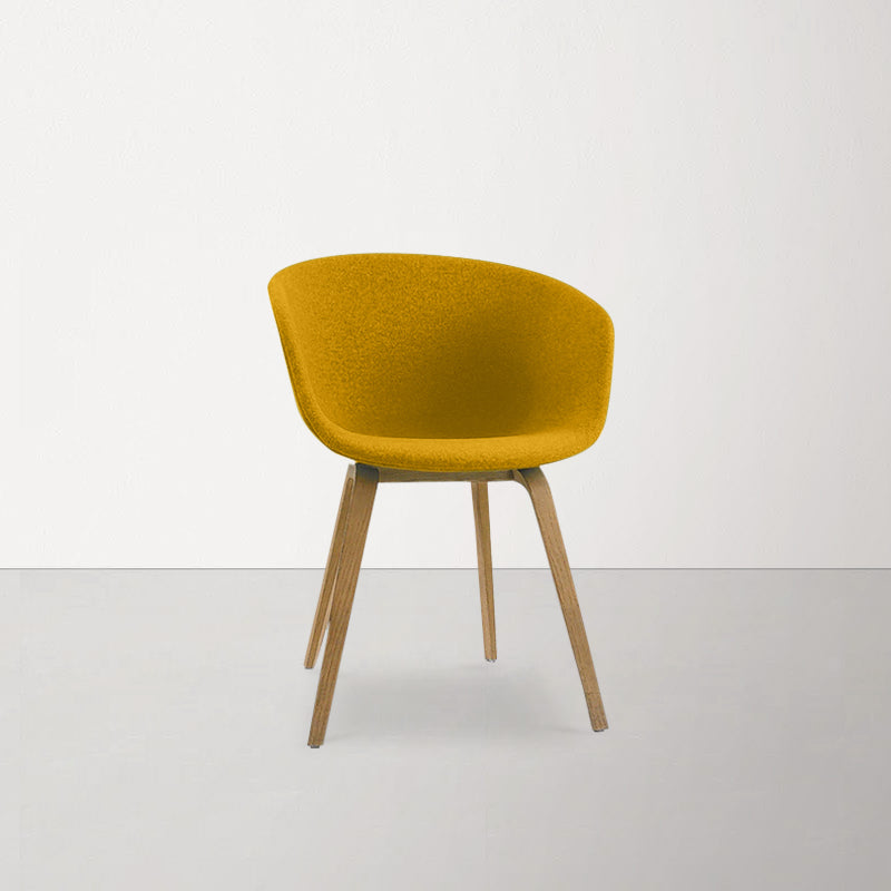 <tc>Hay</tc>: About a Chair AAC 23 - Generalüberholt