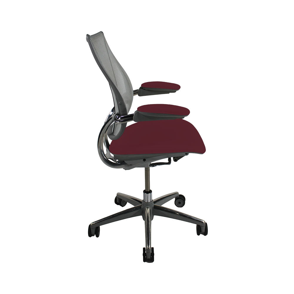 <tc>Humanscale</tc>: <tc>Liberty</tc> Bürostuhl aus burgunderfarbenem Leder – Generalüberholt