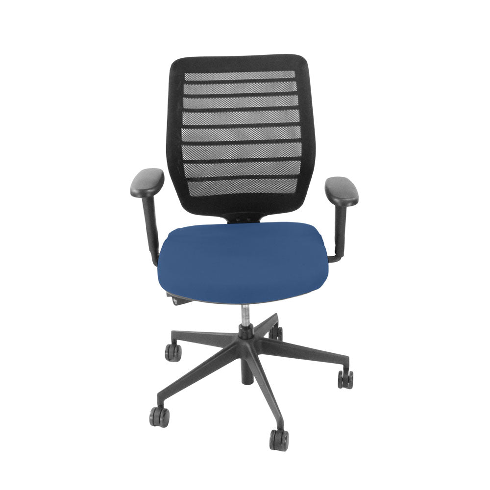 Senator: Fuse Operator Chair in Blue Fabric - Refurbished