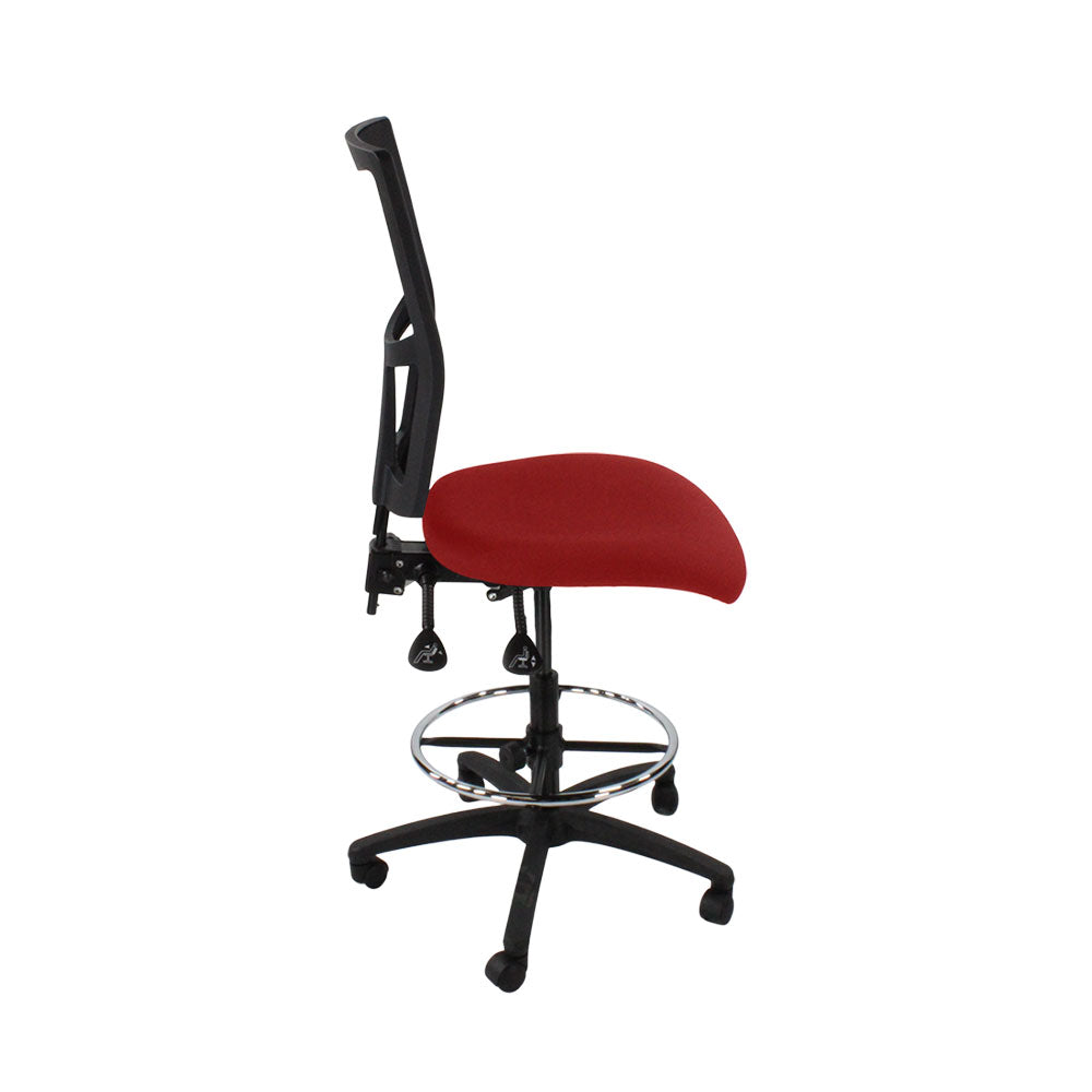 Saxen: Ergo 2 Draughtsman Chair Without Arms in Red Fabric - Refurbished