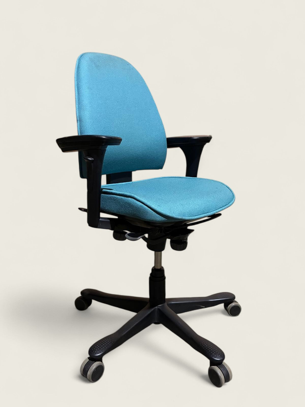 Kinnarps: Secretarial Chair - Refurbished