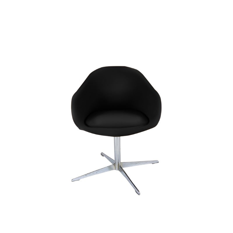 <tc>Naughtone</tc>: Always Tub Chair - Generalüberholt