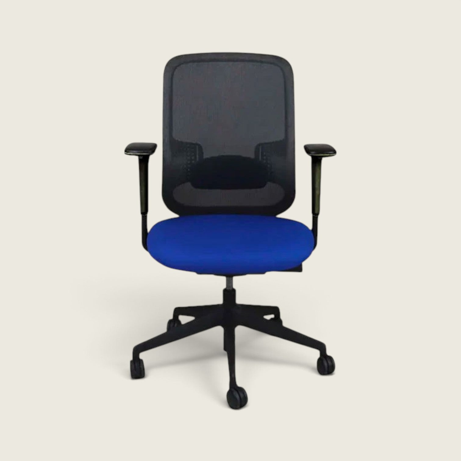 Orangebox: Do – Arbeitsstuhl aus blauem Stoff – generalüberholt