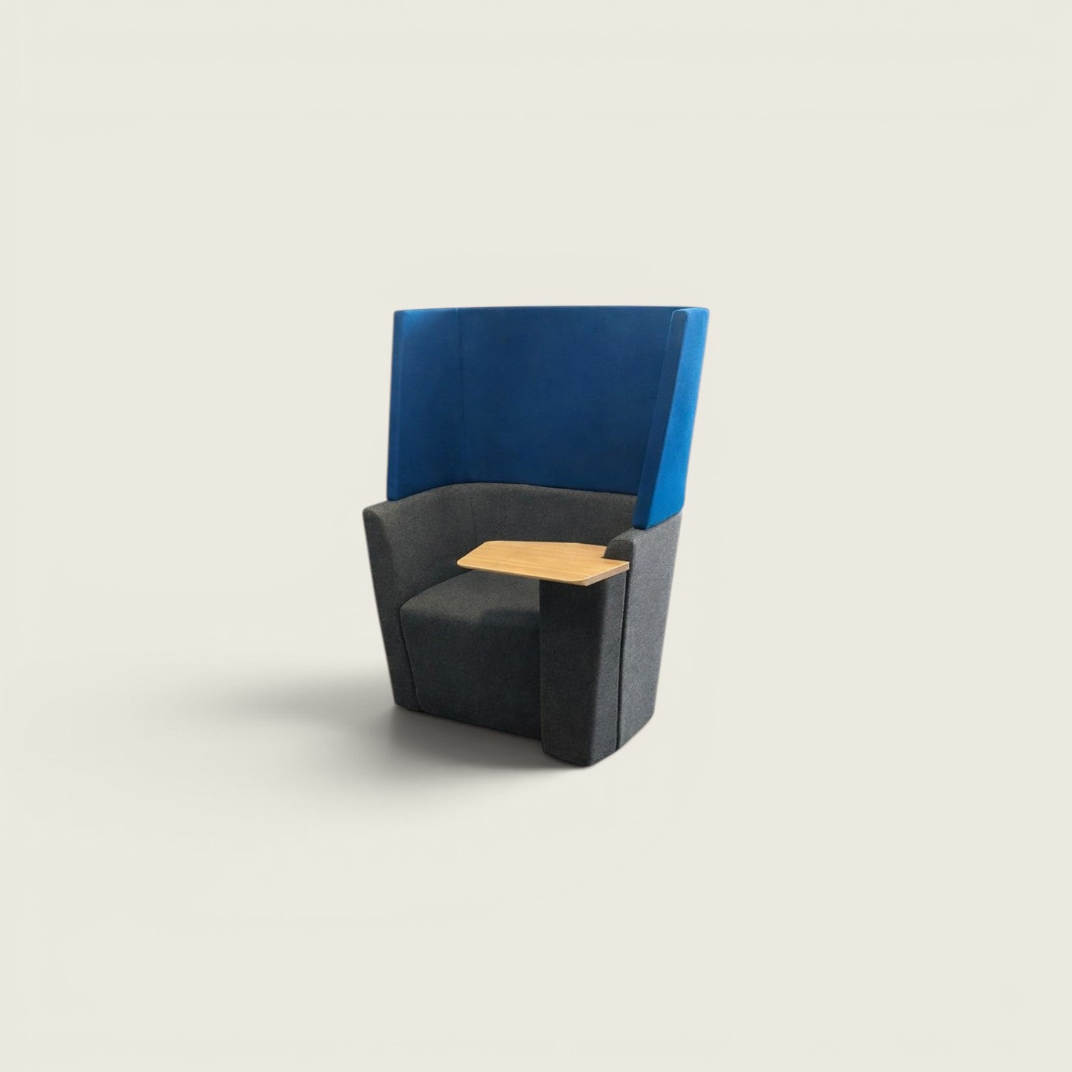 Orangebox: Dark Teal und Grey Away From The Desk (AFTD) Einzelsofa mit hoher Rückenlehne: - Renoviert