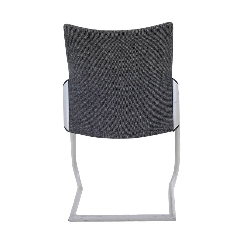 Senator: T115 Visitor Stacking Chair - Refurbished