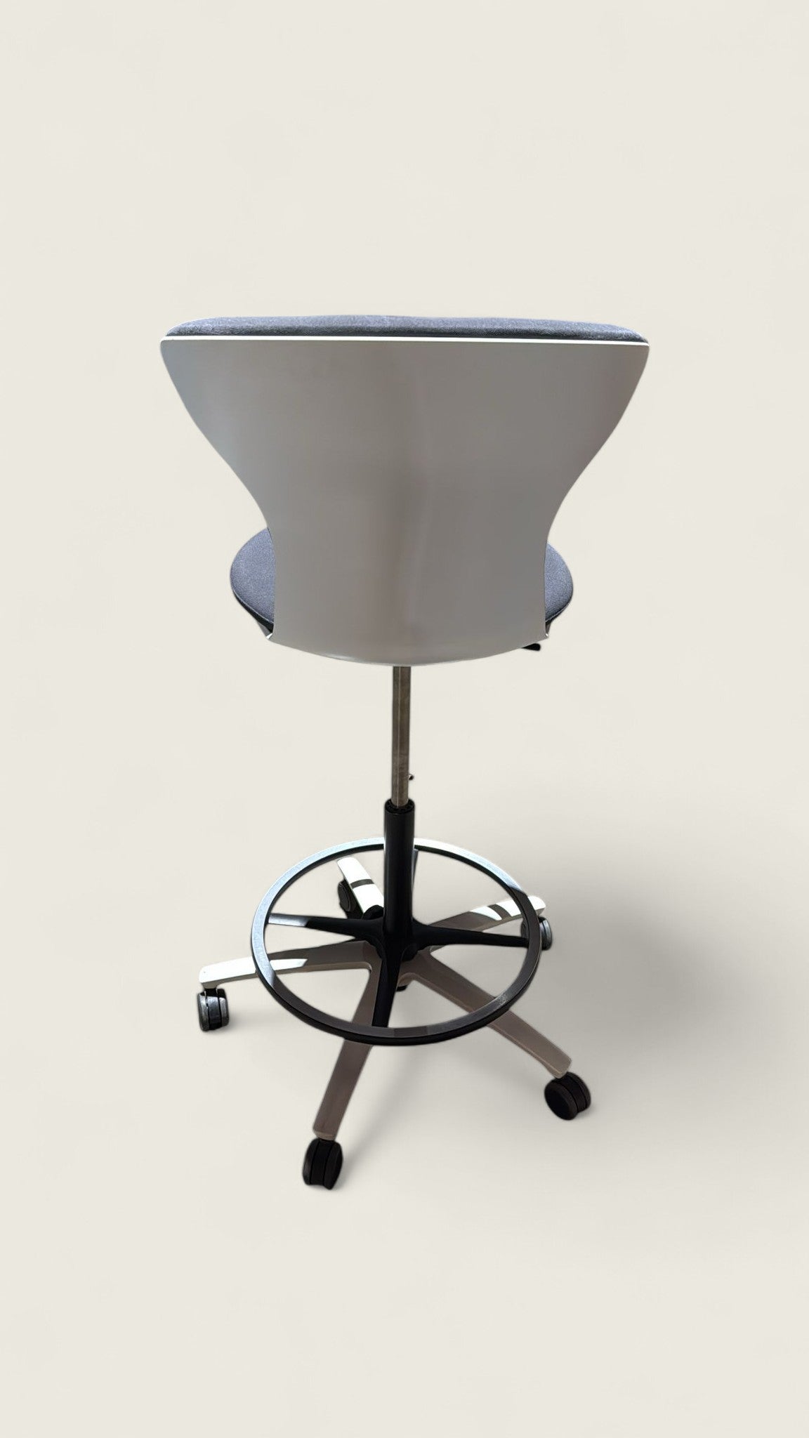 <tc>Sedus</tc>: Zeichnerstuhl - Generalüberholt