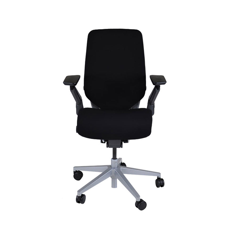 <tc>Steelcase</tc>: Gesture Ergonomischer Bürostuhl - Schwarzer Stoff - Generalüberholt