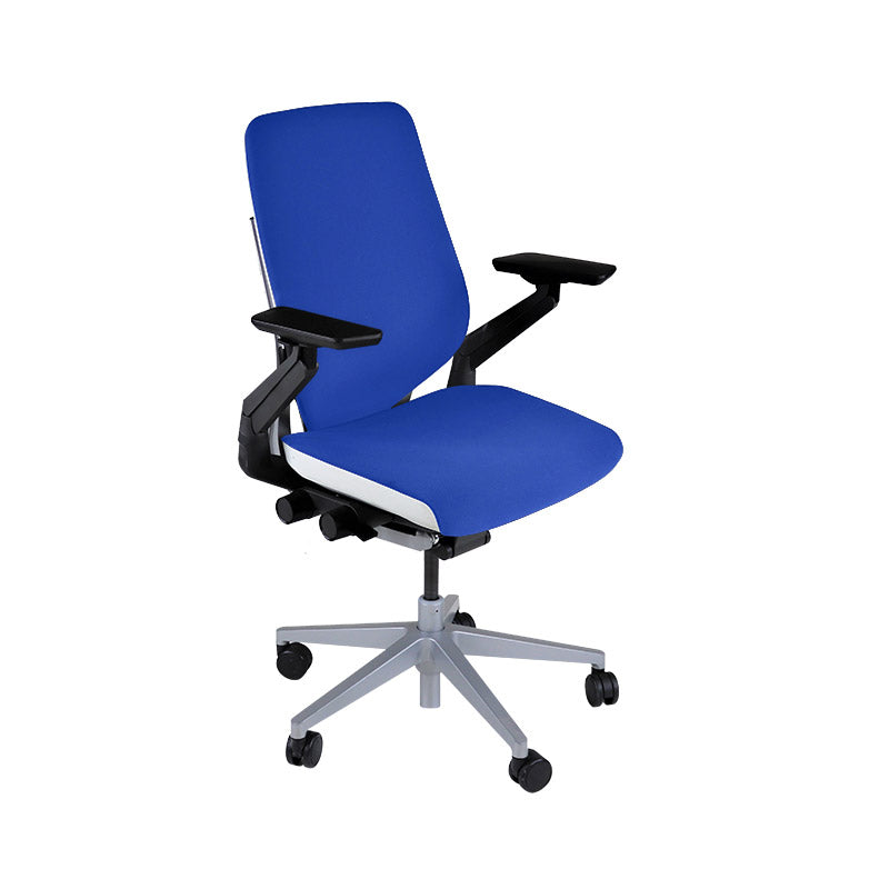 <tc>Steelcase</tc>: Gesture Ergonomischer Bürostuhl - Blauer Stoff - Generalüberholt