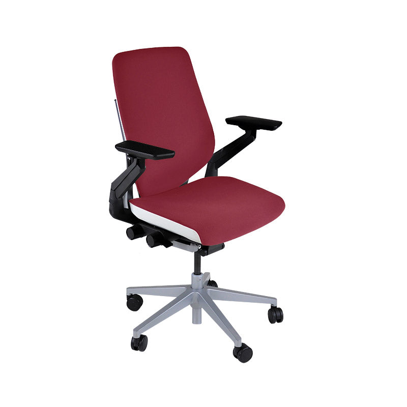<tc>Steelcase</tc>: Gesture Ergonomischer Bürostuhl - Burgunderrotes Leder - Generalüberholt