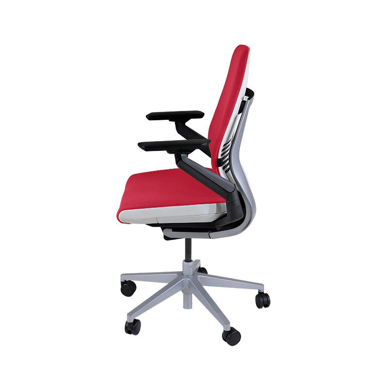 <tc>Steelcase</tc>: Gesture Ergonomischer Bürostuhl - Roter Stoff - Generalüberholt