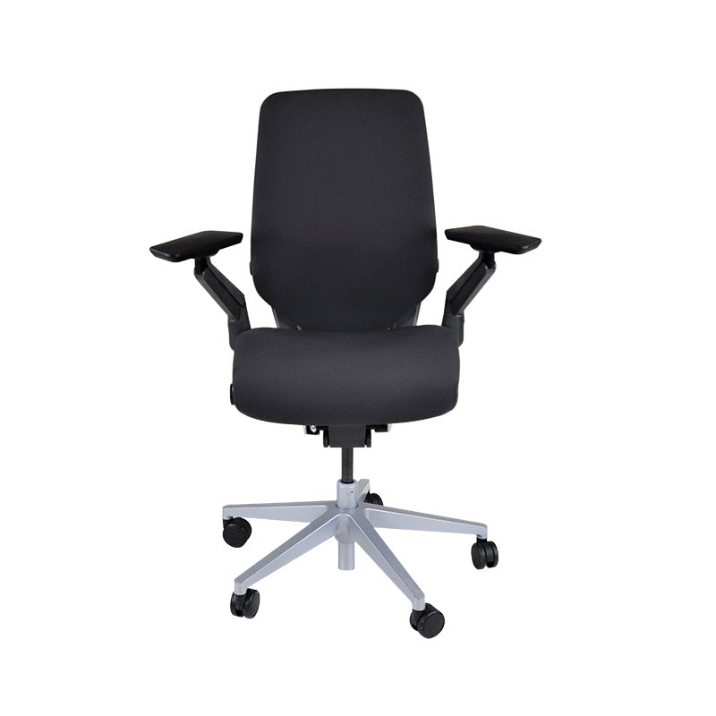<tc>Steelcase</tc>: Gesture Ergonomischer Bürostuhl - Grauer Stoff - Generalüberholt