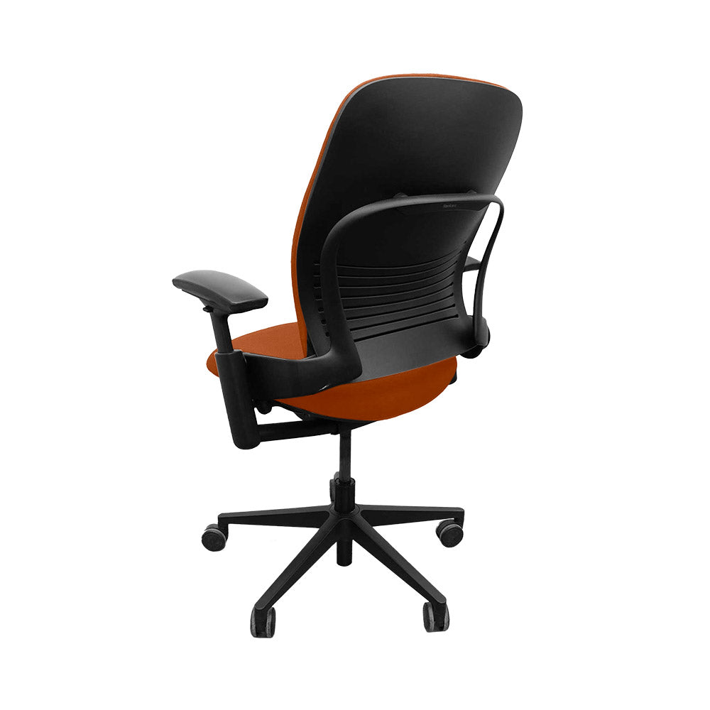 <tc>Steelcase</tc>: <tc>Leap V2</tc> Bürostuhl - Hellbraunes Leder - Generalüberholt