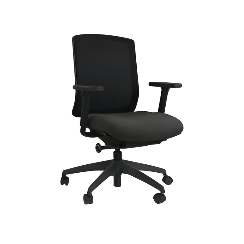 <tc>Steelcase</tc>: Reply Arbeitsstuhl (schwarzer Rahmen) – Generalüberholt