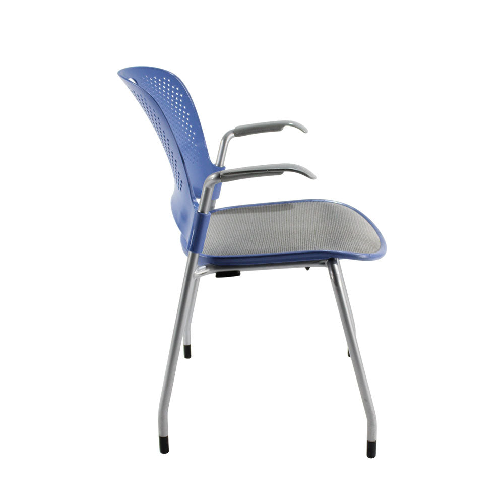 <tc>Herman Miller</tc>: Caper Stuhl in Blau/Grau Mesh - Generalüberholt