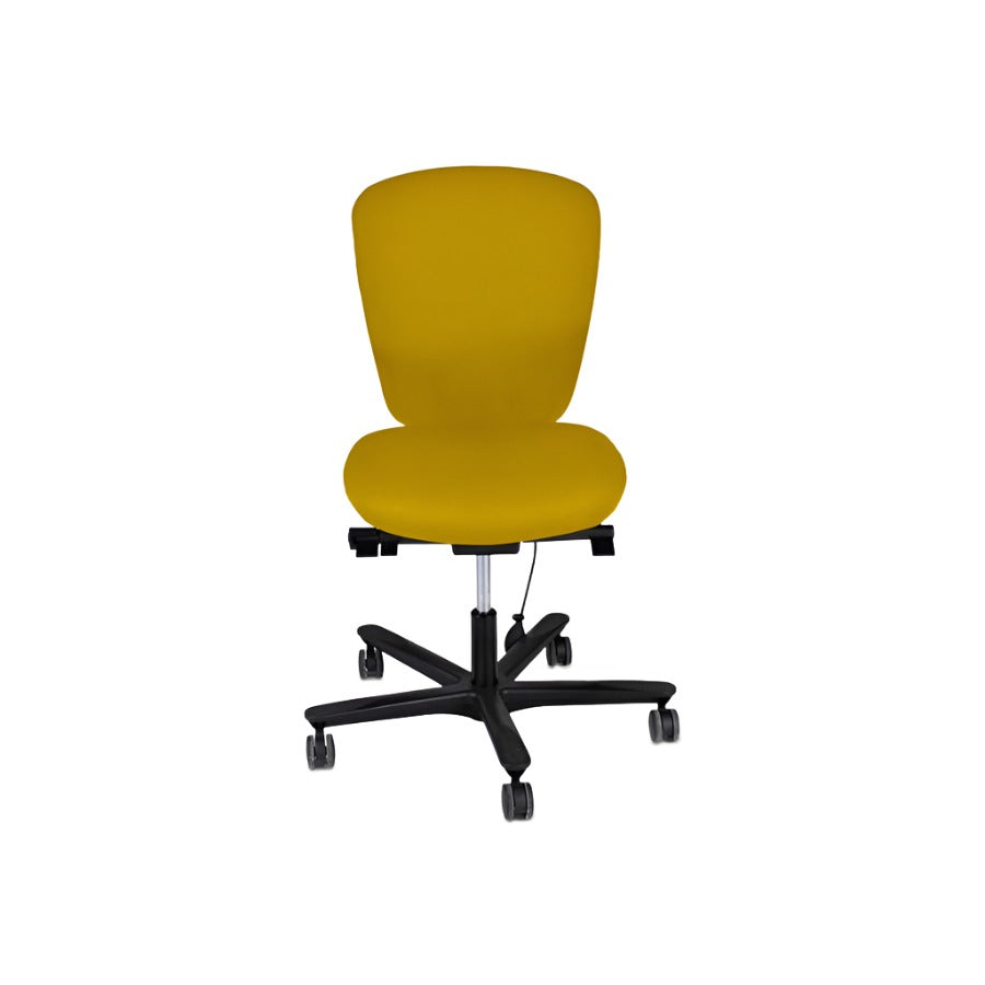 EFG: TeamSpirit Task Chair - Renoviert