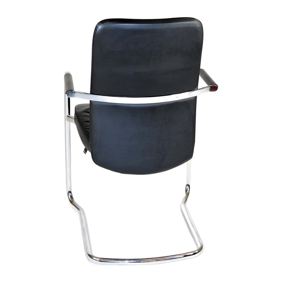 GDB: Besprechungsstuhl in Leder - renoviert