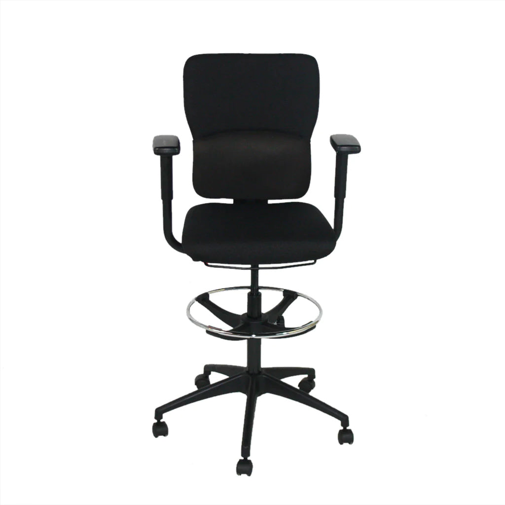 <tc>Steelcase</tc>: <tc>Lets B</tc> Zeichnerstuhl - Generalüberholt