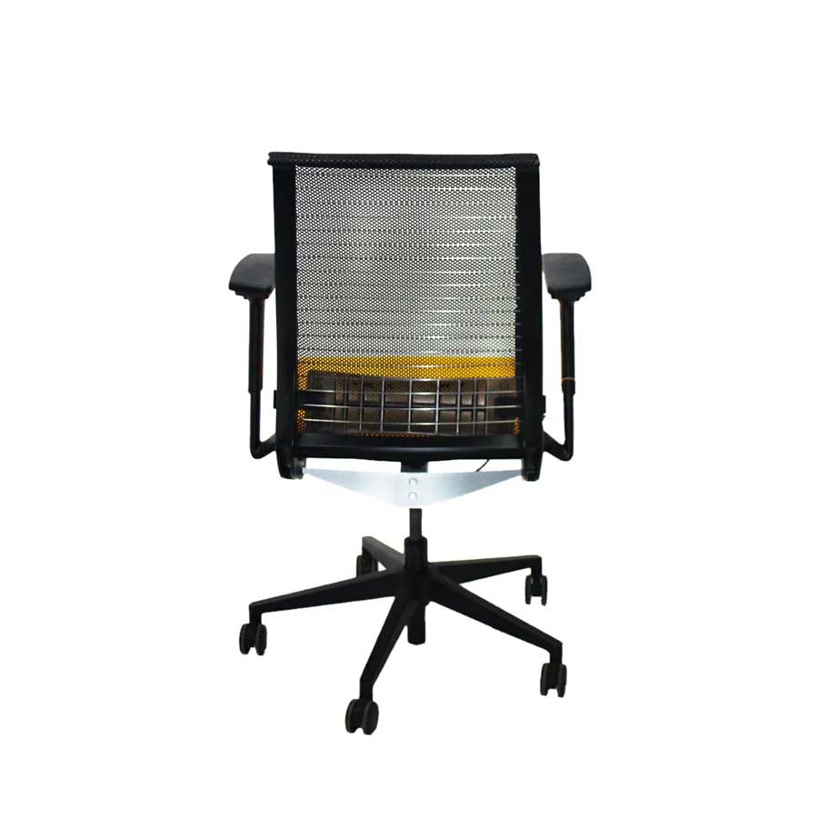 <tc>Steelcase</tc>: <tc>Think V1</tc> Bürostuhl - Generalüberholt