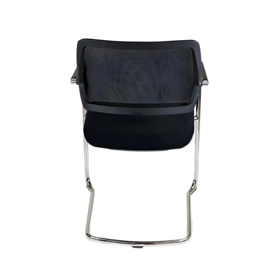 <tc>Steelcase</tc>: Qivi - Konferenzstuhl mit Kufengestell - Generalüberholt