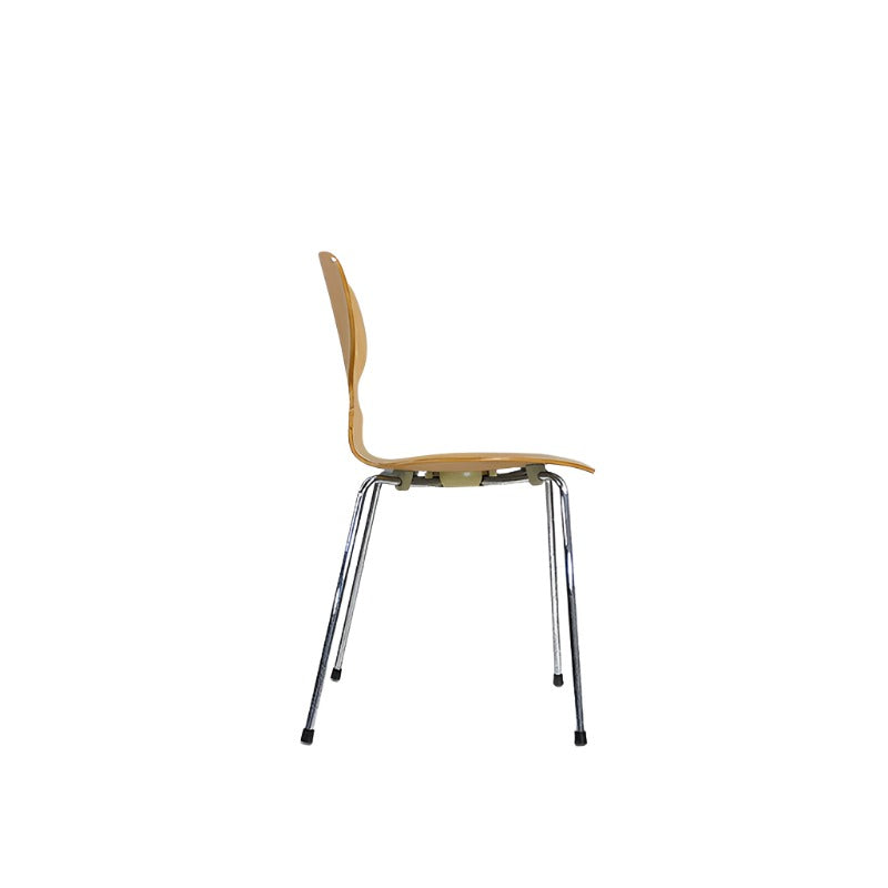 Fritz Hansen: Ant Meeting Chair - Refurbished