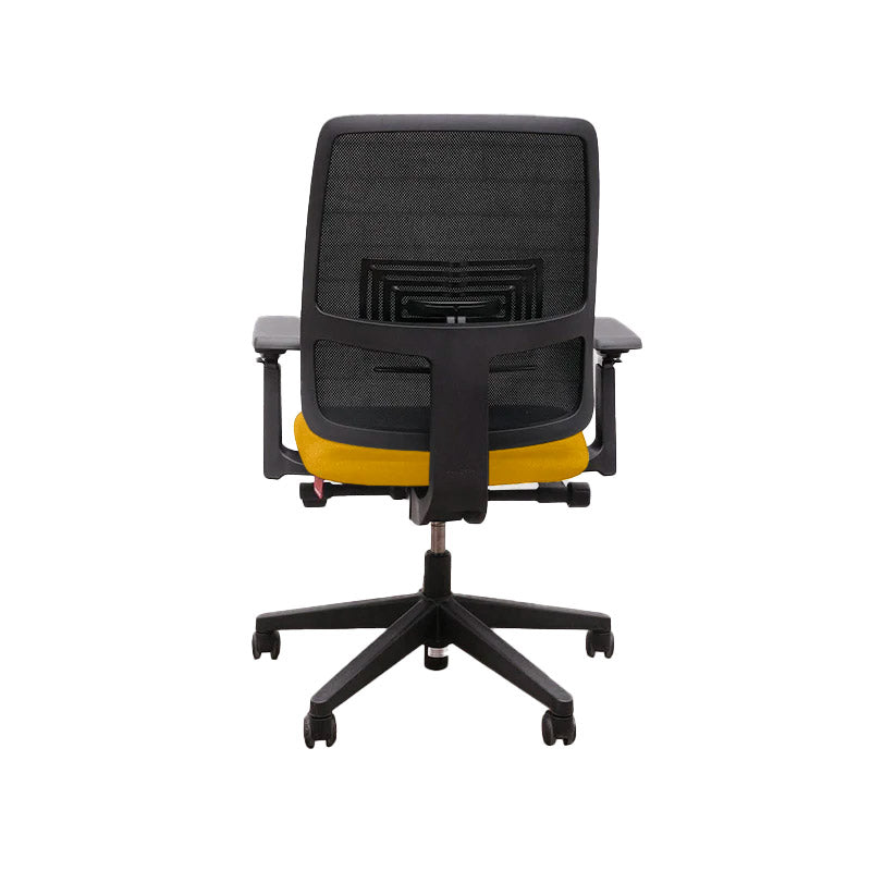 Haworth: Lively Task Chair in Yellow Fabric - Refurbished