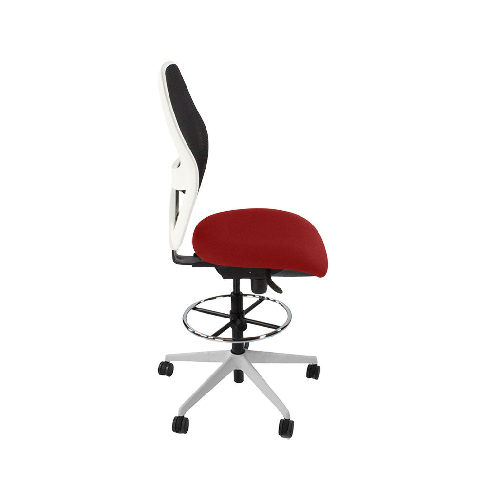 Ahrend: 160 Type Draughtsman Chair Without Arms in Red Fabric - White Base - Refurbished