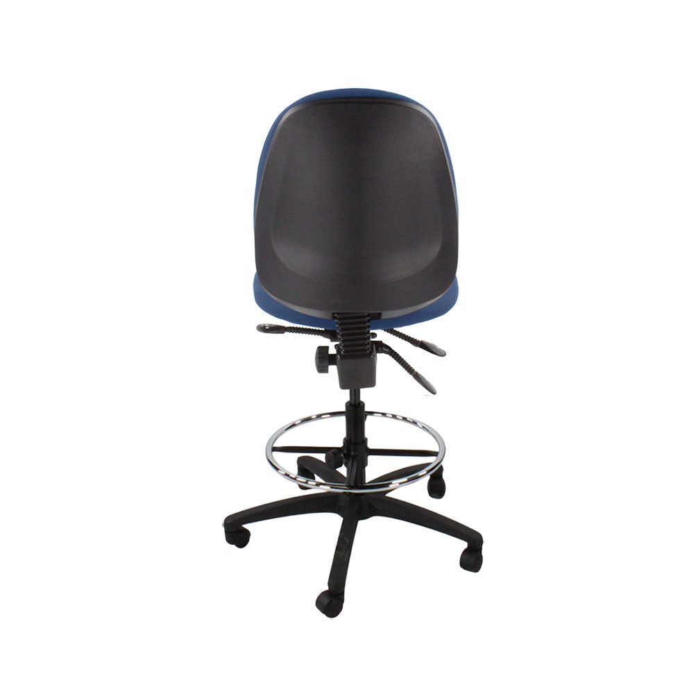 Inhaltsverzeichnis: Scoop High Draftsman Chair ohne Armlehnen aus blauem Stoff – generalüberholt
