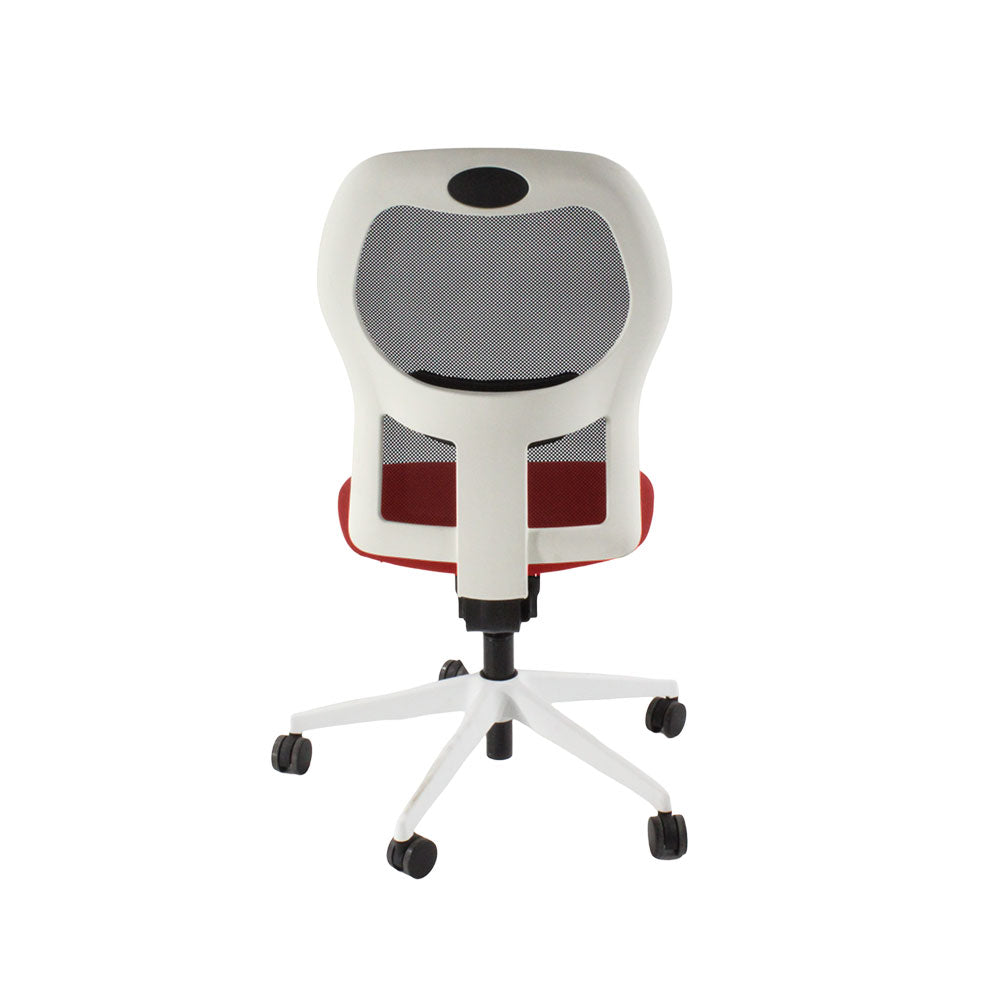 Ahrend: Bürostuhl Typ 160 mit rotem Stoff/weißem Gestell ohne Armlehnen – generalüberholt