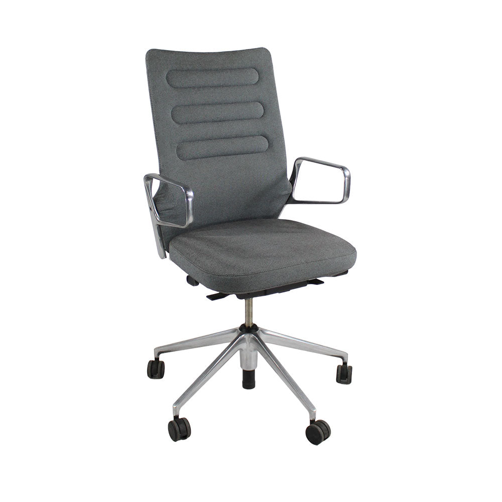 Vitra: AC4 Meeting Chair in Grey Fabric - Refurbished