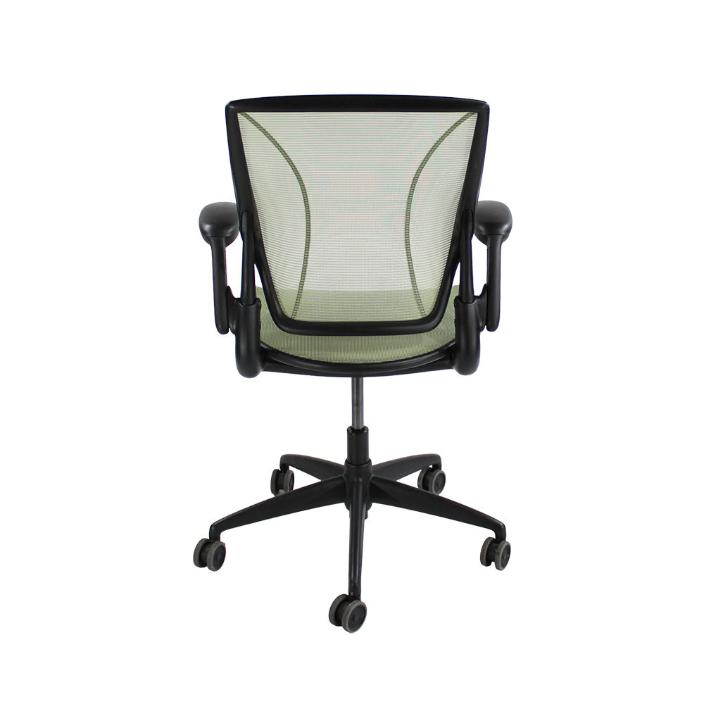 Humanscale: Diffrient World Task Chair in Green Mesh - Refurbished