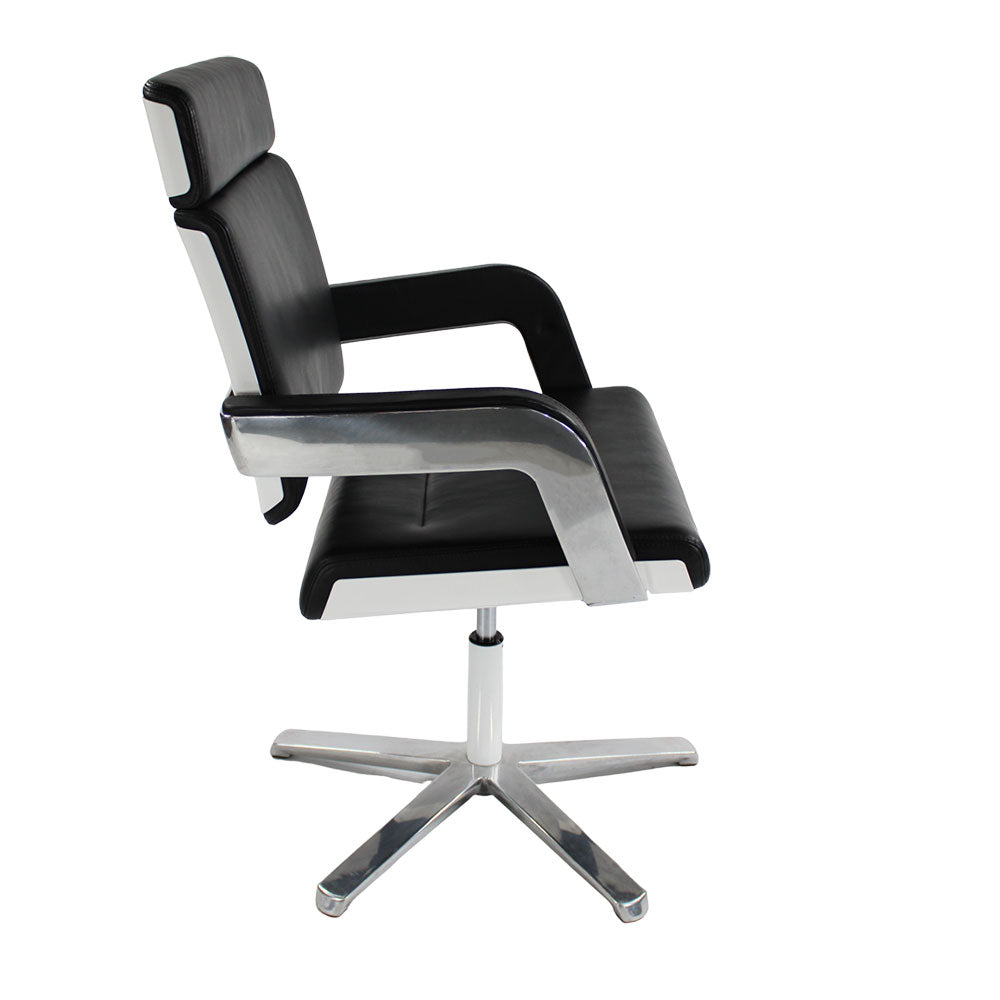 König + Neurath: Charta Lounge Chair High Back – generalüberholt