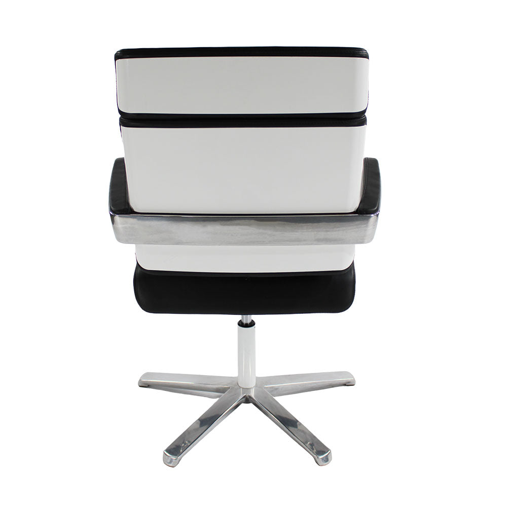 König + Neurath: Charta Lounge Chair High Back – generalüberholt