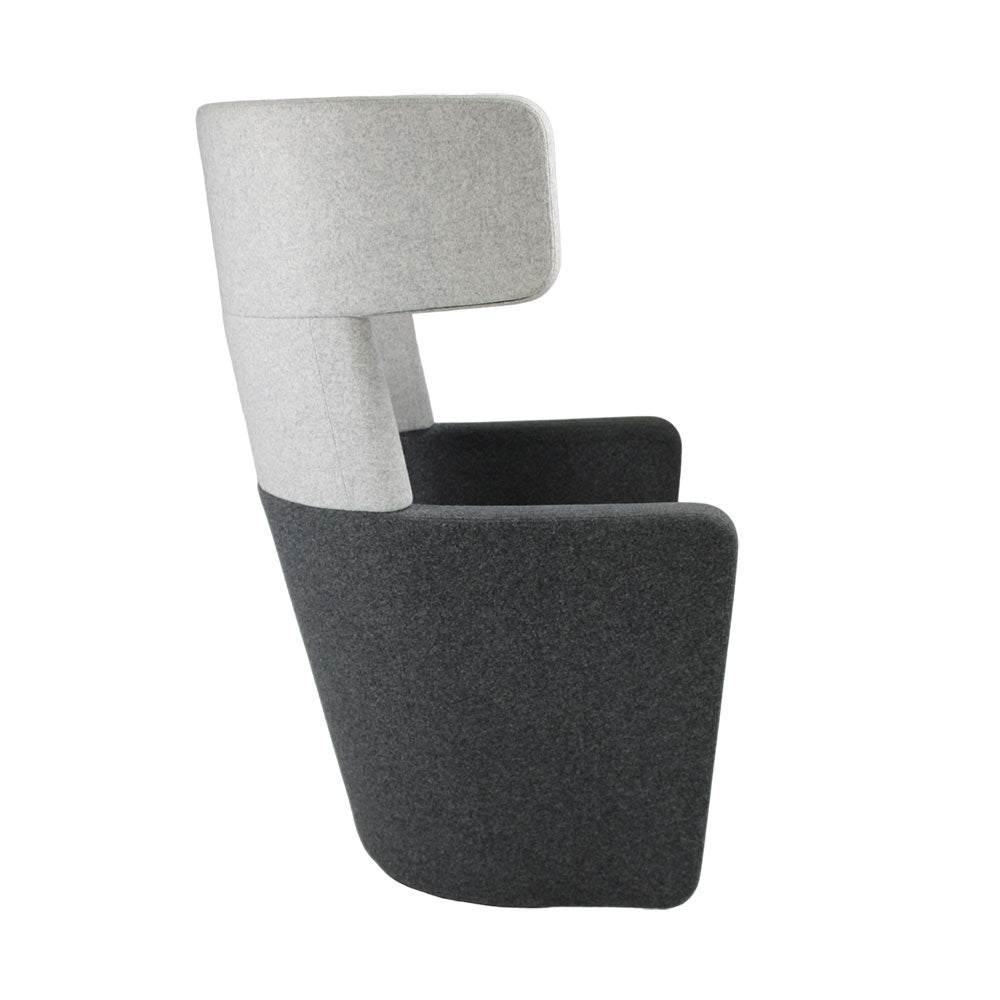 Bene: Parcs Wing Armchair in Grey - Refurbished