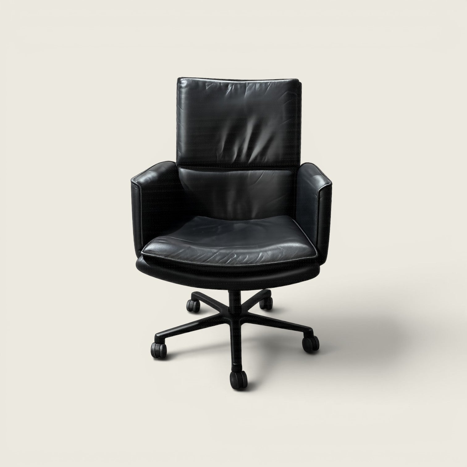 Keilhauer: Elite Executive Chair in Leather - Refurbished