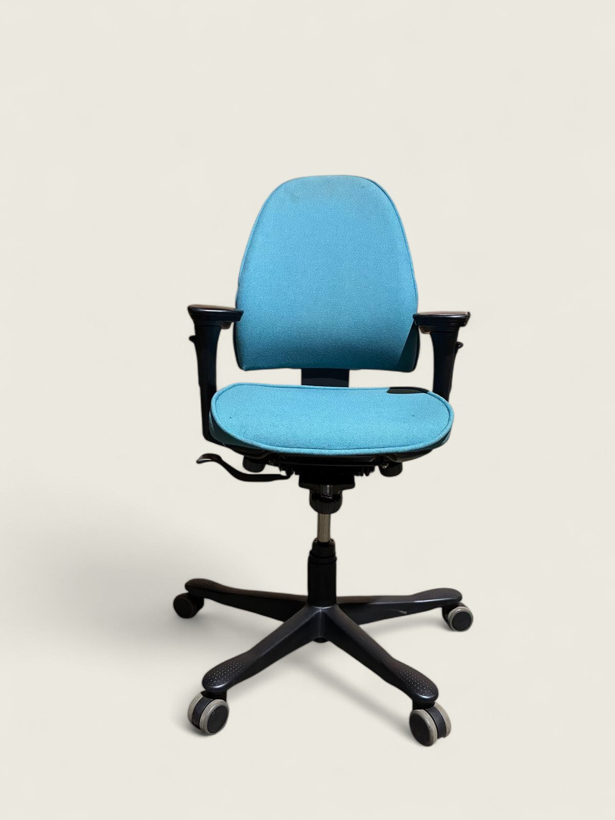 Kinnarps: Secretarial Chair - Refurbished