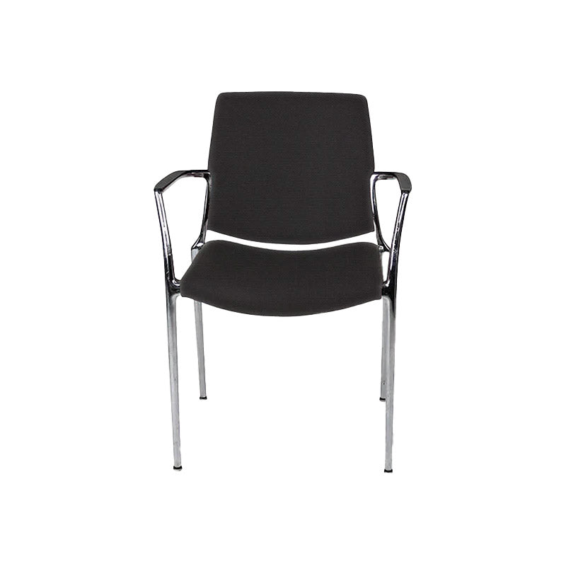 Kusch & Co: Capa 4200 Stuhl aus schwarzem Stoff – generalüberholt