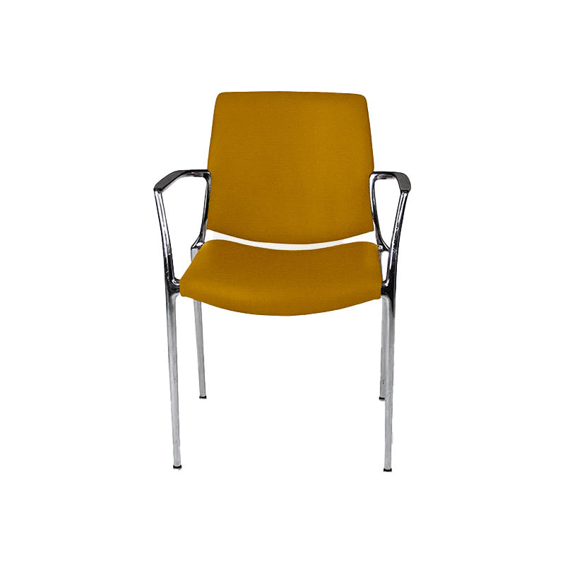 Kusch & Co: Capa 4200 Stuhl aus gelbem Stoff – generalüberholt