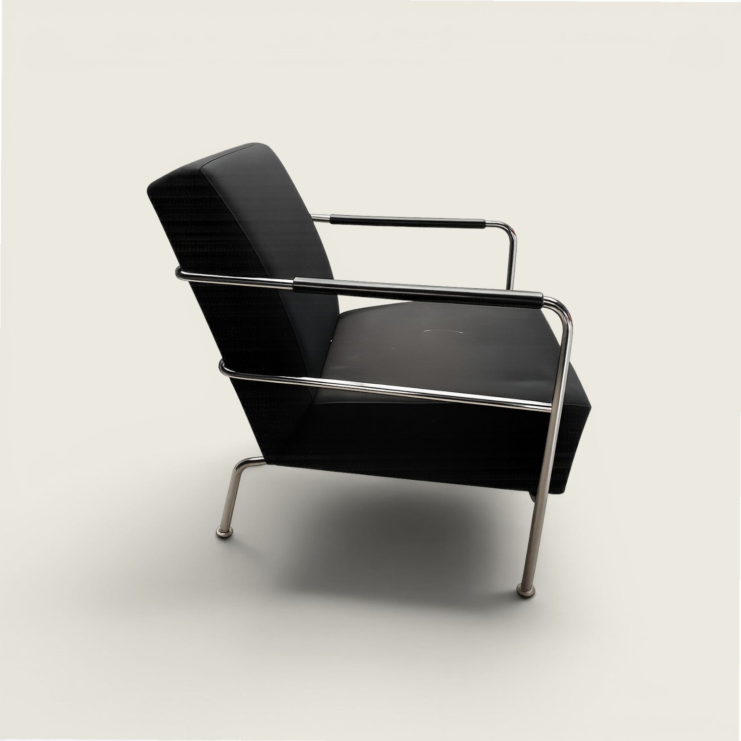 Lammhults: Lounge Chair In Black - Refurbished