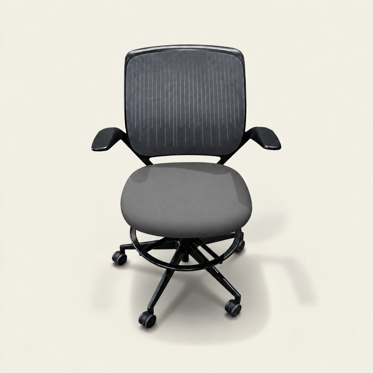 <tc>Steelcase</tc>Cobi Zeichenstuhl in Schwarz - Generalüberholt