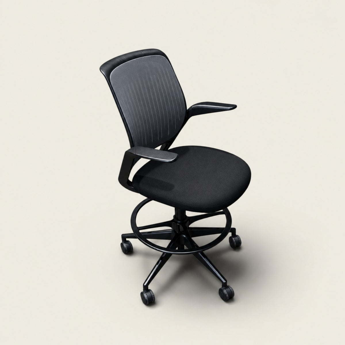 <tc>Steelcase</tc>Cobi Zeichenstuhl in Schwarz - Generalüberholt