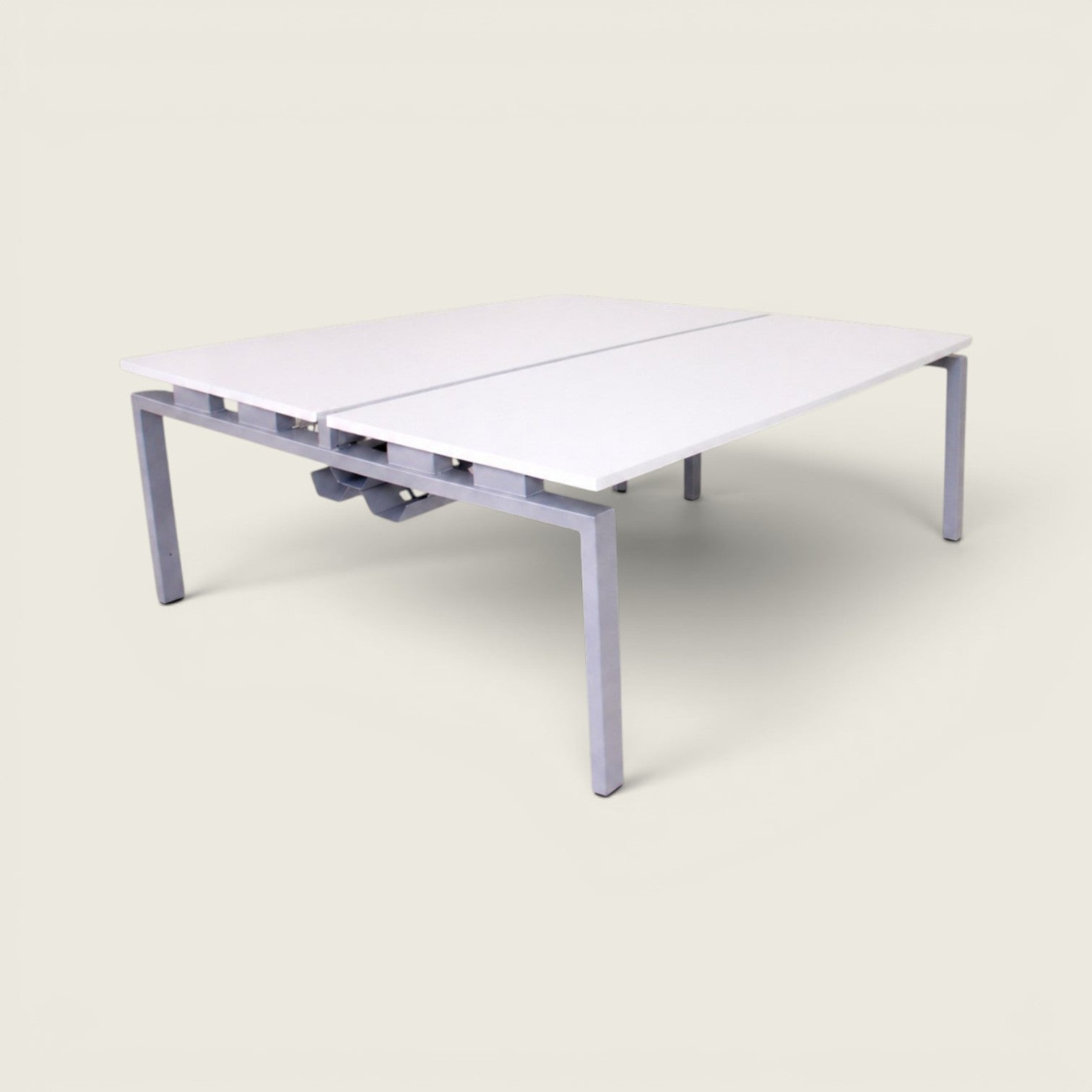 <tc>Senator</tc> Bench Desk 2 Way - 1200 mm x 1600 mm Workstation - Generalüberholt
