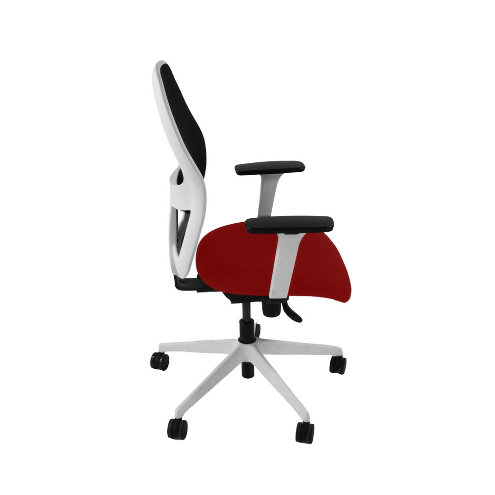 Ahrend: Bürostuhl Typ 160 mit rotem Stoff und weißem Gestell – generalüberholt