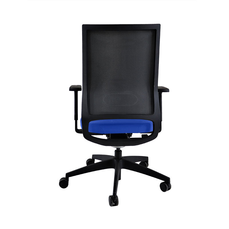 Sedus: Quarterback Office Chair with Black Frame in Blue Fabric - Refurbished