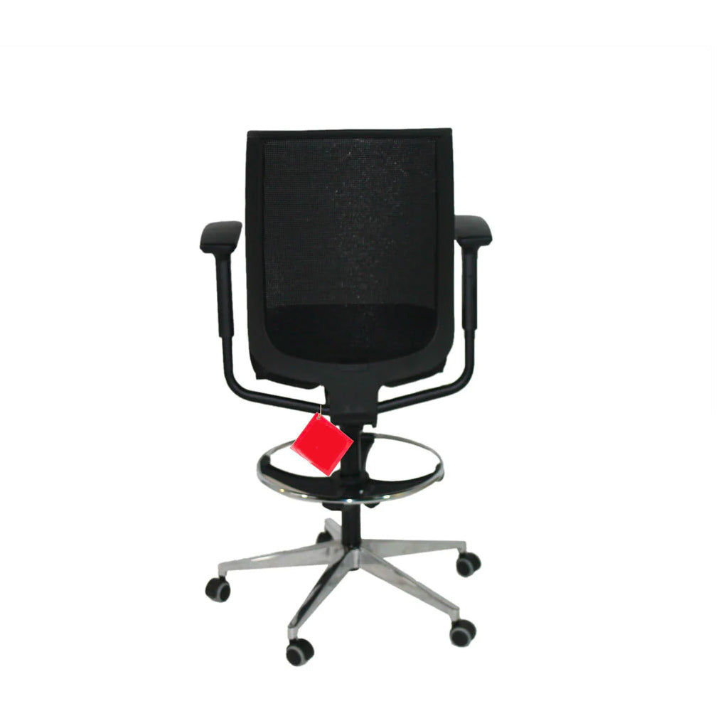 Steelcase: Reply Air Draftsman Chair mit poliertem Aluminiumgestell – generalüberholt