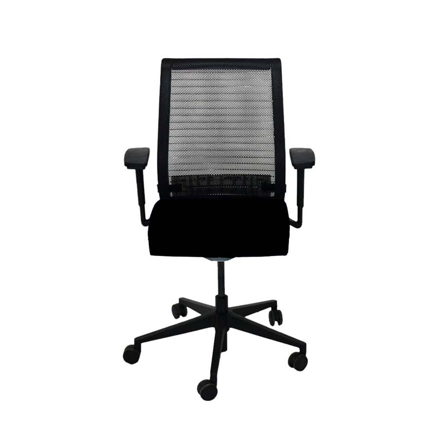 Steelcase: Think V1 Office Chair - Refurbished